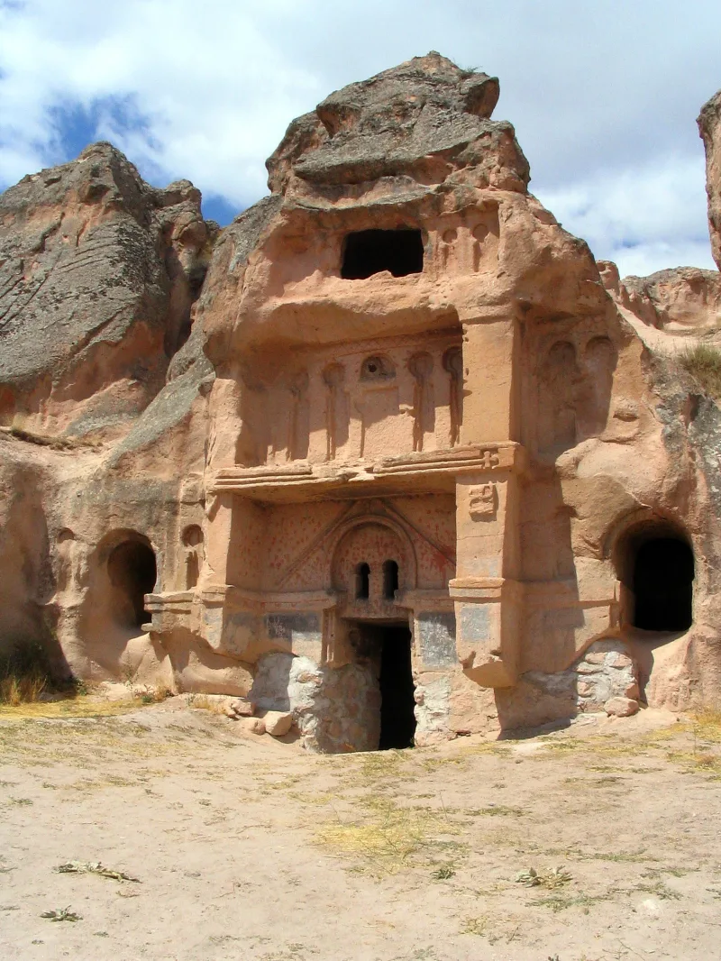 Kapadokya Vadileri (Türkiye): rotalar, balon turları, ipuçları